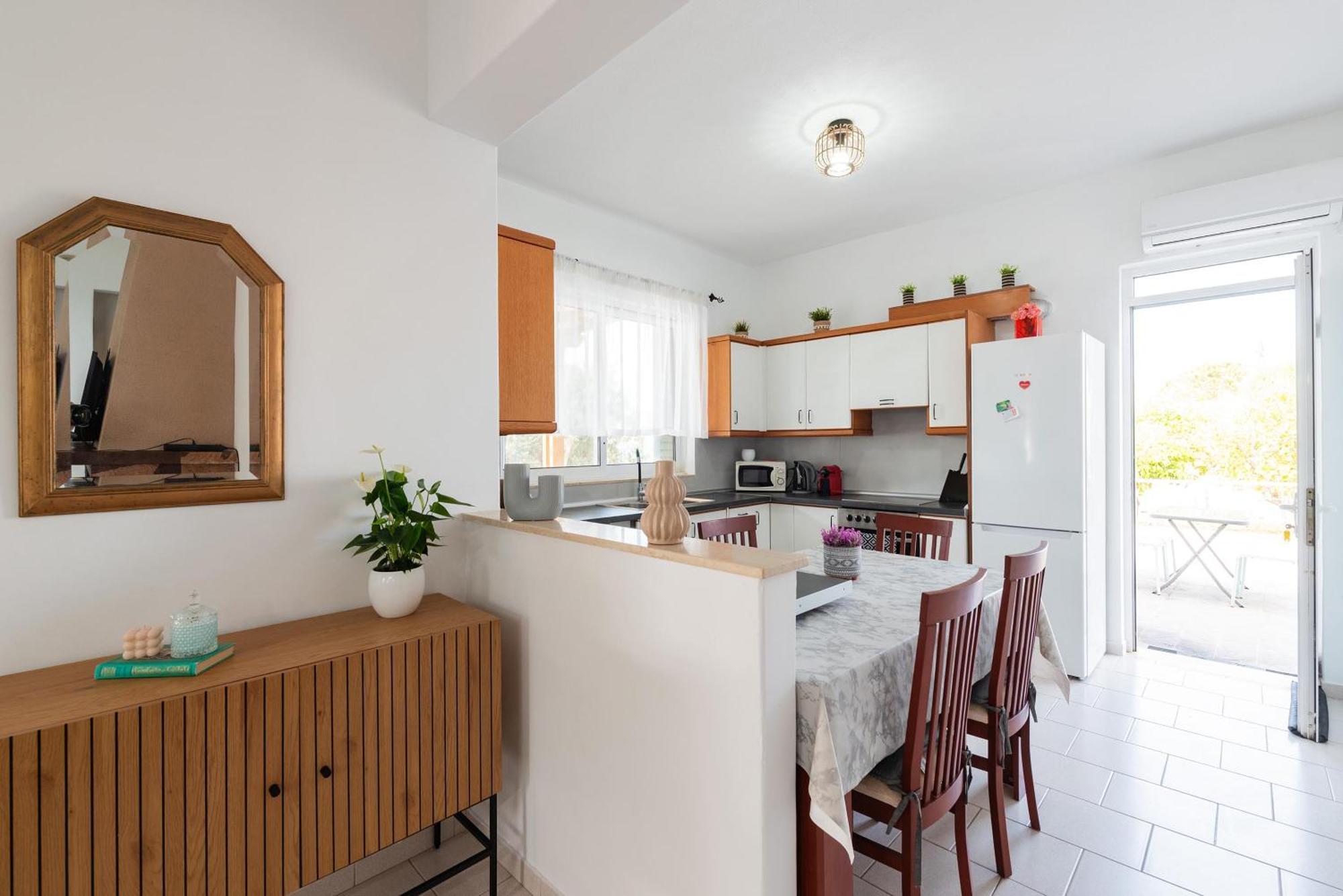 Villa Perla Lardos Ngoại thất bức ảnh