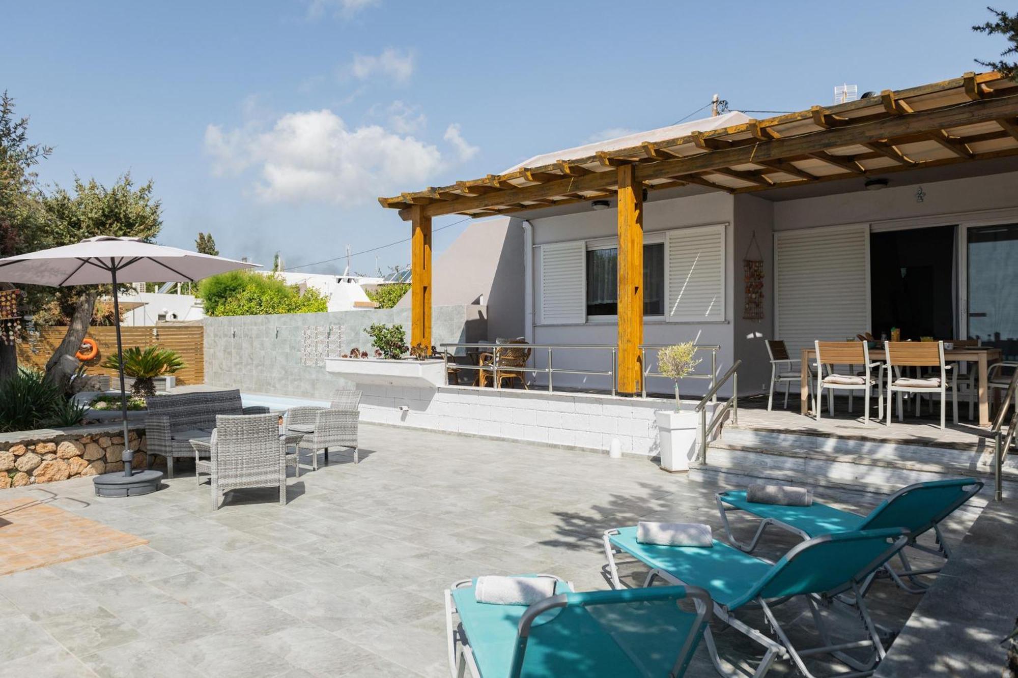Villa Perla Lardos Ngoại thất bức ảnh